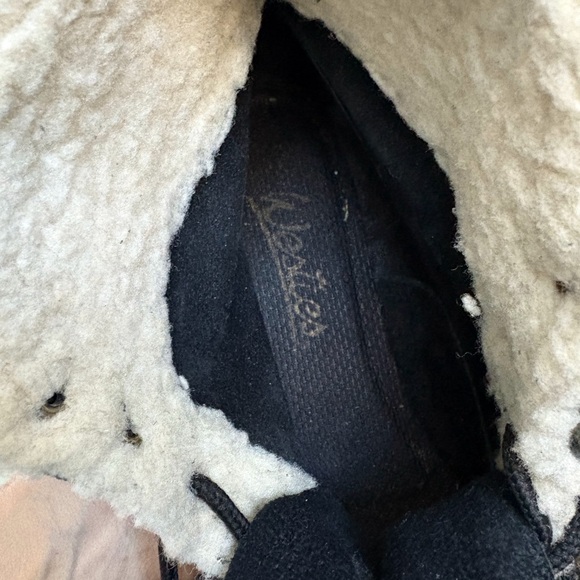 Women’s Lace up Combat Navy blue genuine Suede Ankle Boots with Cream Fur Lining - Picture 6 of 12